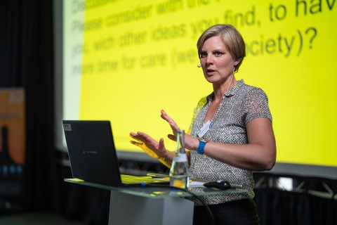 MCQST 2023 - Talk - Anna Buschmeyer (Deutschen Jugendinstitut)